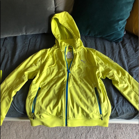 Puma zip up sweatshirt - Picture 2 of 2